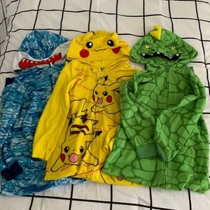 Onesie pajama lot of 3